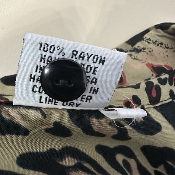 Go Fish Wrap Dress Womens XXL Animal Print Midi Rayon Mobwife Artsy Boho - Picture 12 of 13